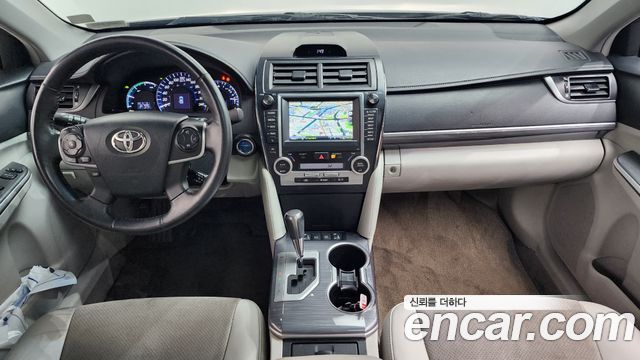 Toyota Camry 2013 — photo 10