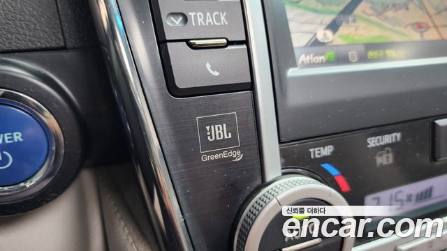 Toyota Camry 2013 — photo 19