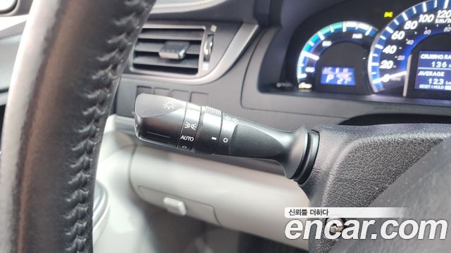 Toyota Camry 2013 — photo 28