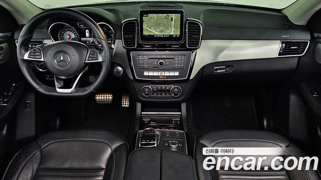 Mercedes-Benz GLE-Class 2017 — photo 7