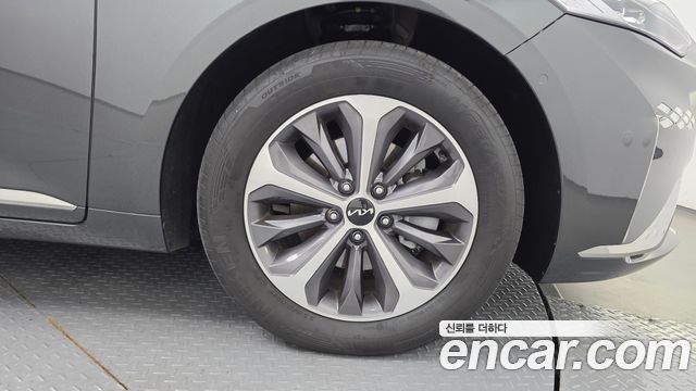 Kia K8 2024 — photo 7