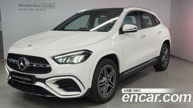 Mercedes-Benz GLA-Class 2025 — photo 1
