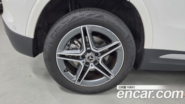 Mercedes-Benz GLA-Class 2025 — photo 5