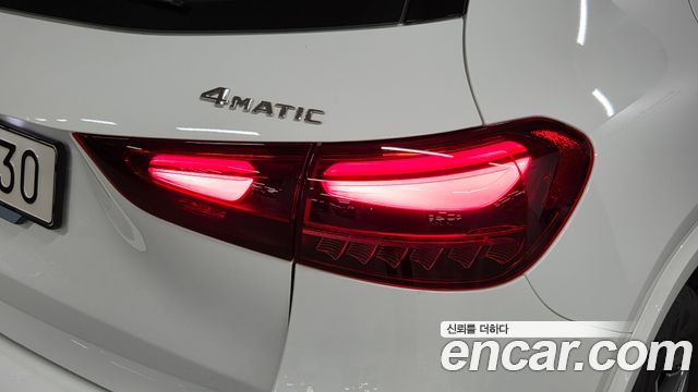 Mercedes-Benz GLA-Class 2025 — photo 18