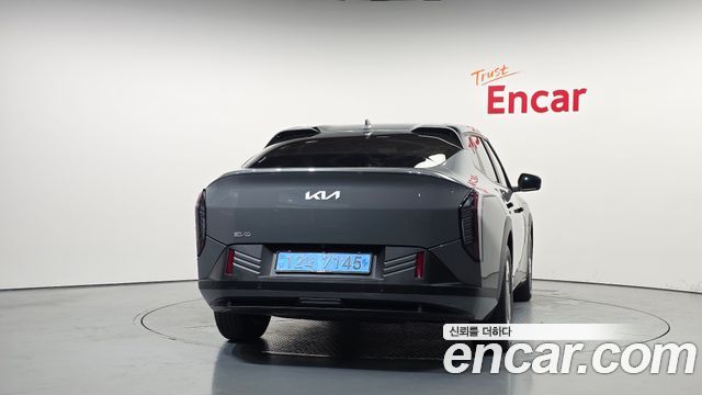 Kia EV4 2026 — photo 4