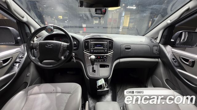 Hyundai Starex 2019 — photo 7