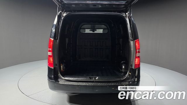 Hyundai Starex 2019 — photo 20