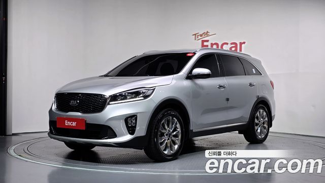 Kia Sorento 2019 — photo 1