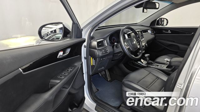 Kia Sorento 2019 — photo 10