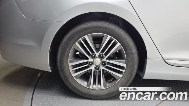 Hyundai Grandeur 2014 — photo 5