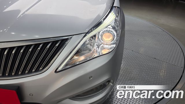 Hyundai Grandeur 2014 — photo 8