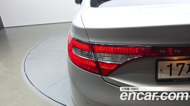 Hyundai Grandeur 2014 — photo 9