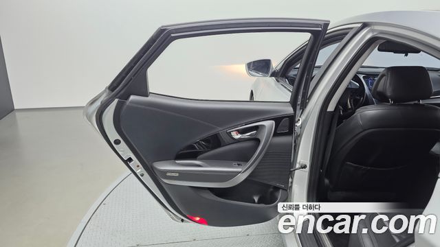 Hyundai Grandeur 2014 — photo 15