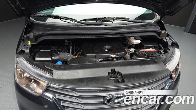 Hyundai Starex 2021 — photo 6