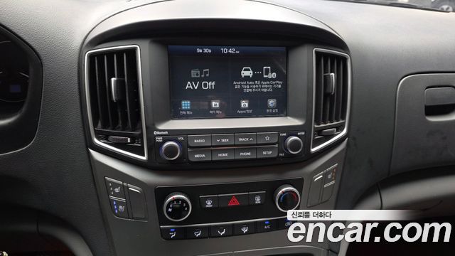 Hyundai Starex 2021 — photo 20