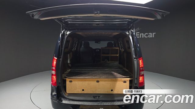 Hyundai Starex 2021 — photo 26