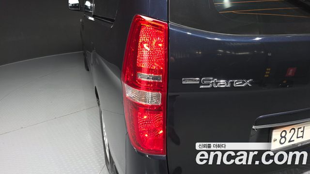 Hyundai Starex 2021 — photo 9