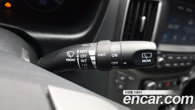 Hyundai Starex 2021 — photo 29
