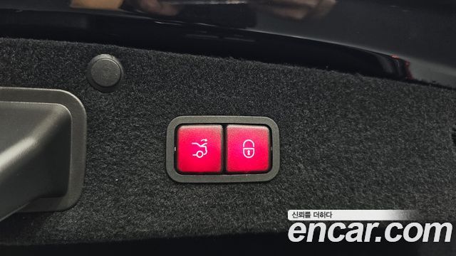 Mercedes-Benz S-Class 2019 — photo 26