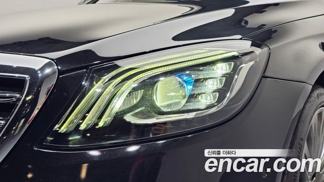 Mercedes-Benz S-Class 2019 — photo 8
