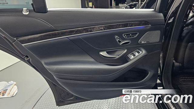 Mercedes-Benz S-Class 2019 — photo 15