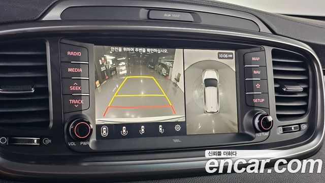 Kia Sorento 2018 — photo 14