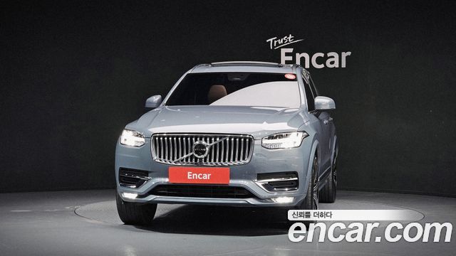 Volvo XC90 2023 — photo 3