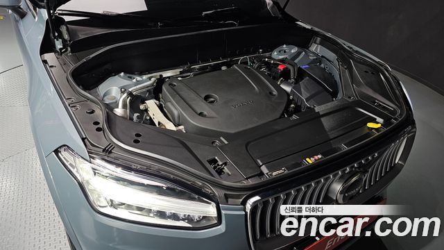 Volvo XC90 2023 — photo 6