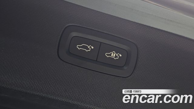 Volvo XC90 2023 — photo 20