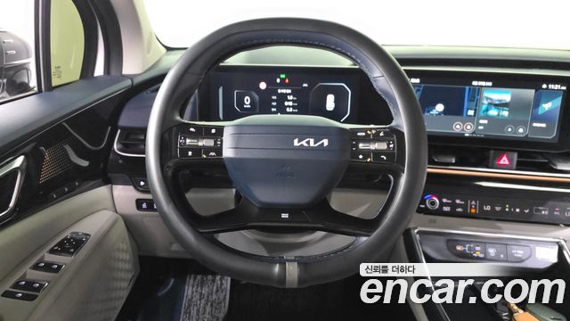 Kia Canival 2025 — photo 19