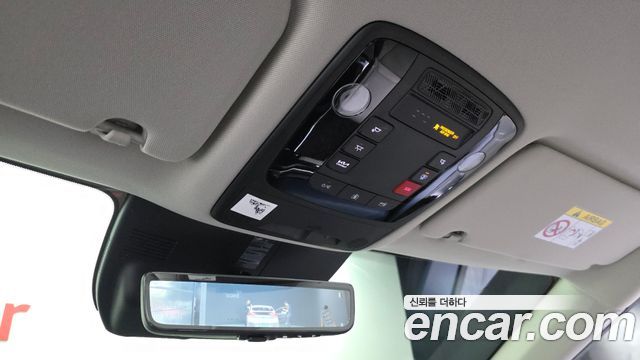 Kia Canival 2025 — photo 24