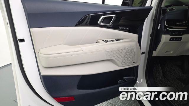 Kia Canival 2025 — photo 14