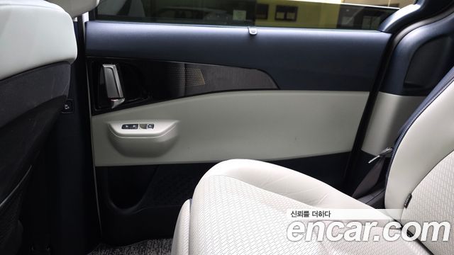 Kia Canival 2025 — photo 15