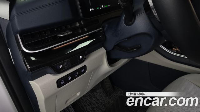Kia Canival 2025 — photo 33