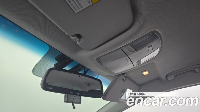 Hyundai AVANTE 2016 — photo 19