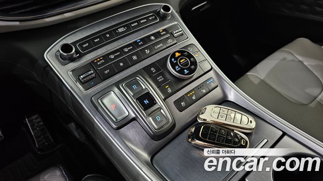 Hyundai Santafe 2023 — photo 9