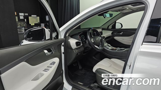 Hyundai Santafe 2023 — photo 10