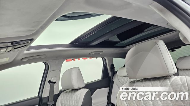 Hyundai Santafe 2023 — photo 16