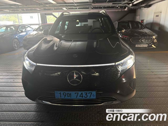 Mercedes-Benz EQB 2026 — photo 2