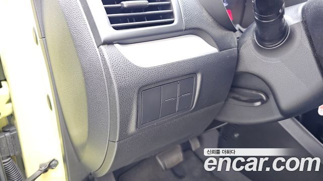 Kia morning 2012 — photo 29