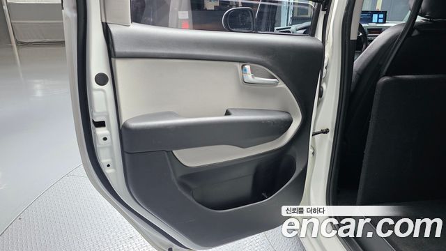 Kia RAY 2022 — photo 15