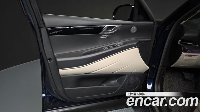 Genesis GV80 2021 — photo 14