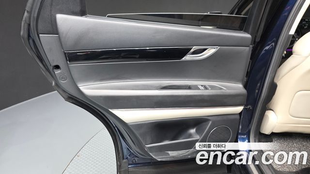 Genesis GV80 2021 — photo 15