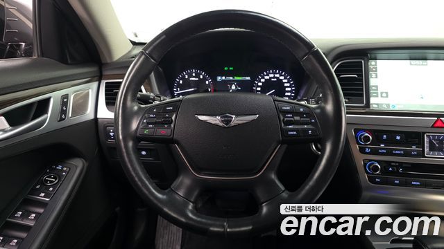 Genesis G80 2018 — photo 13