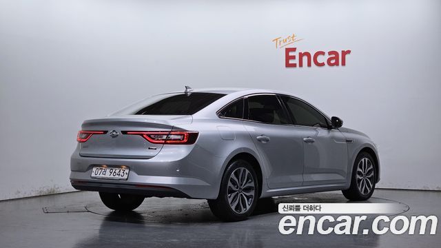 Renault Korea SM6 2017 — photo 2