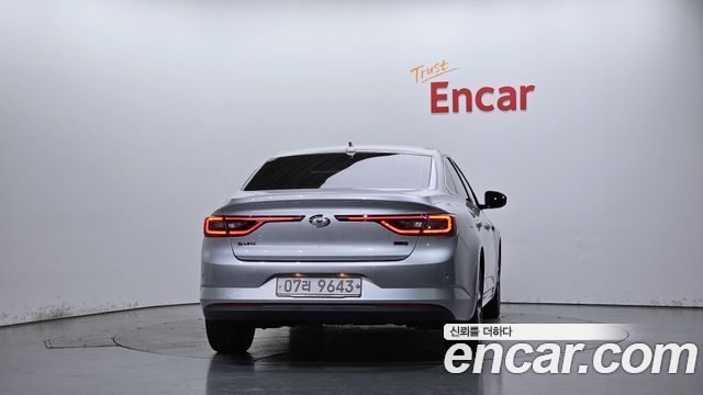 Renault Korea SM6 2017 — photo 4