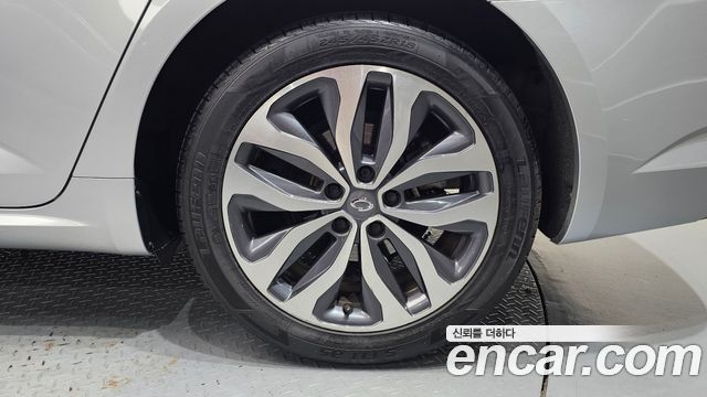 Renault Korea SM6 2017 — photo 7