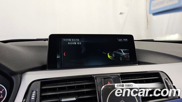 BMW 3-Series 2017 — photo 16