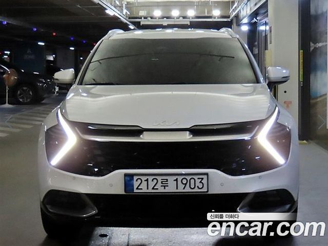 Kia Sportage 2023 — photo 2