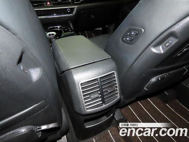 Kia Sportage 2023 — photo 15